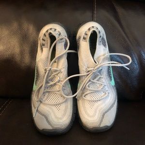 Nike Tennis Shoes Size 7!